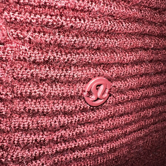 Lululemon Merino Wool Wrap Sit In Lotus Garnet Burgundy Maroon - Picture 5 of 13